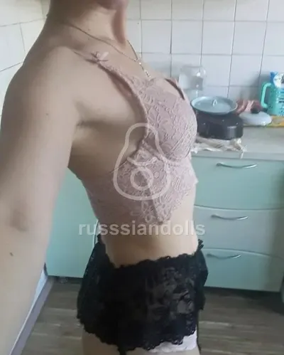 Аня