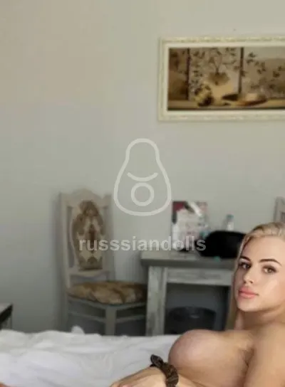 Аня
