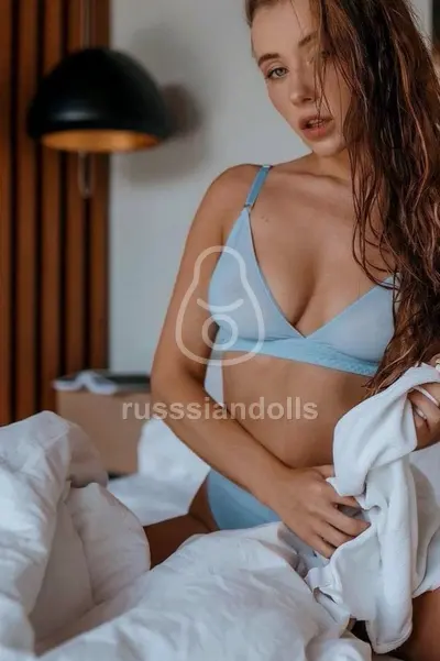 Полина